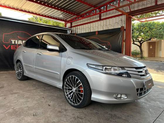HONDA CITY 1.5 DX 16V FLEX 4P MANUAL HONDA CITY 1.5 DX 16V FLEX 4P MANUAL